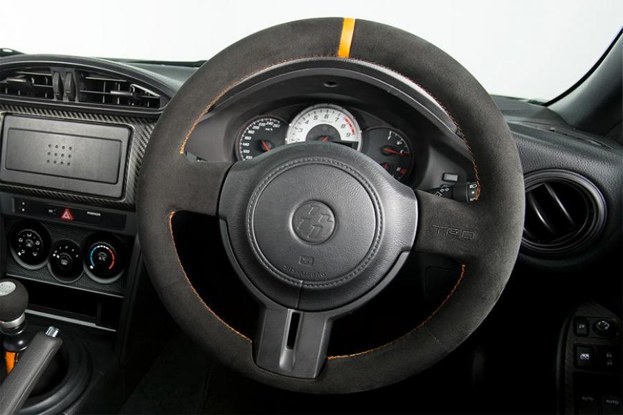  Toyota GT 86 14R-60 Limited Edition 2014 года  (фото 31 из 35)